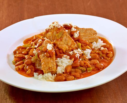 Morisqueta rice with pork chops and bayo beans