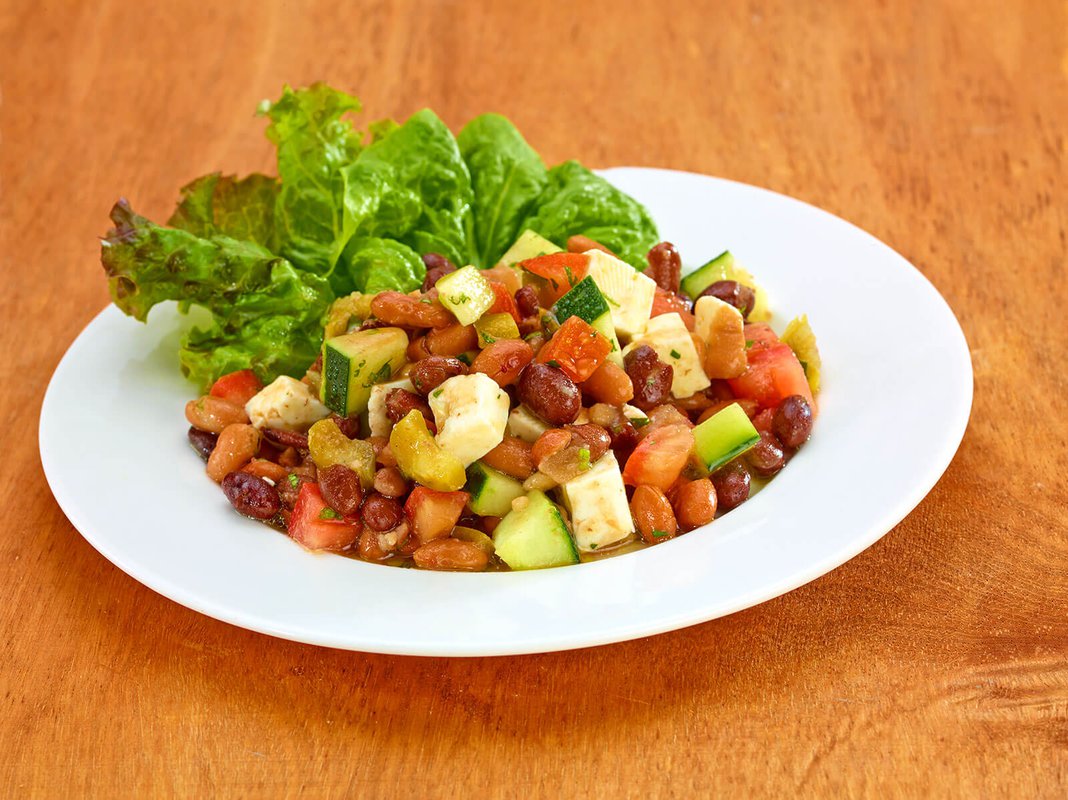 Bean with jalapeno pepper salad