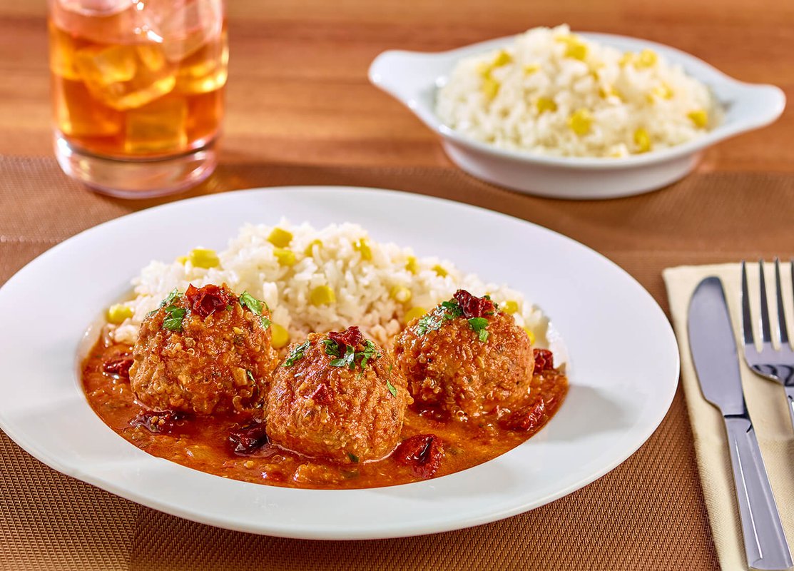 Albóndigas de quinoa con frijol y linaza