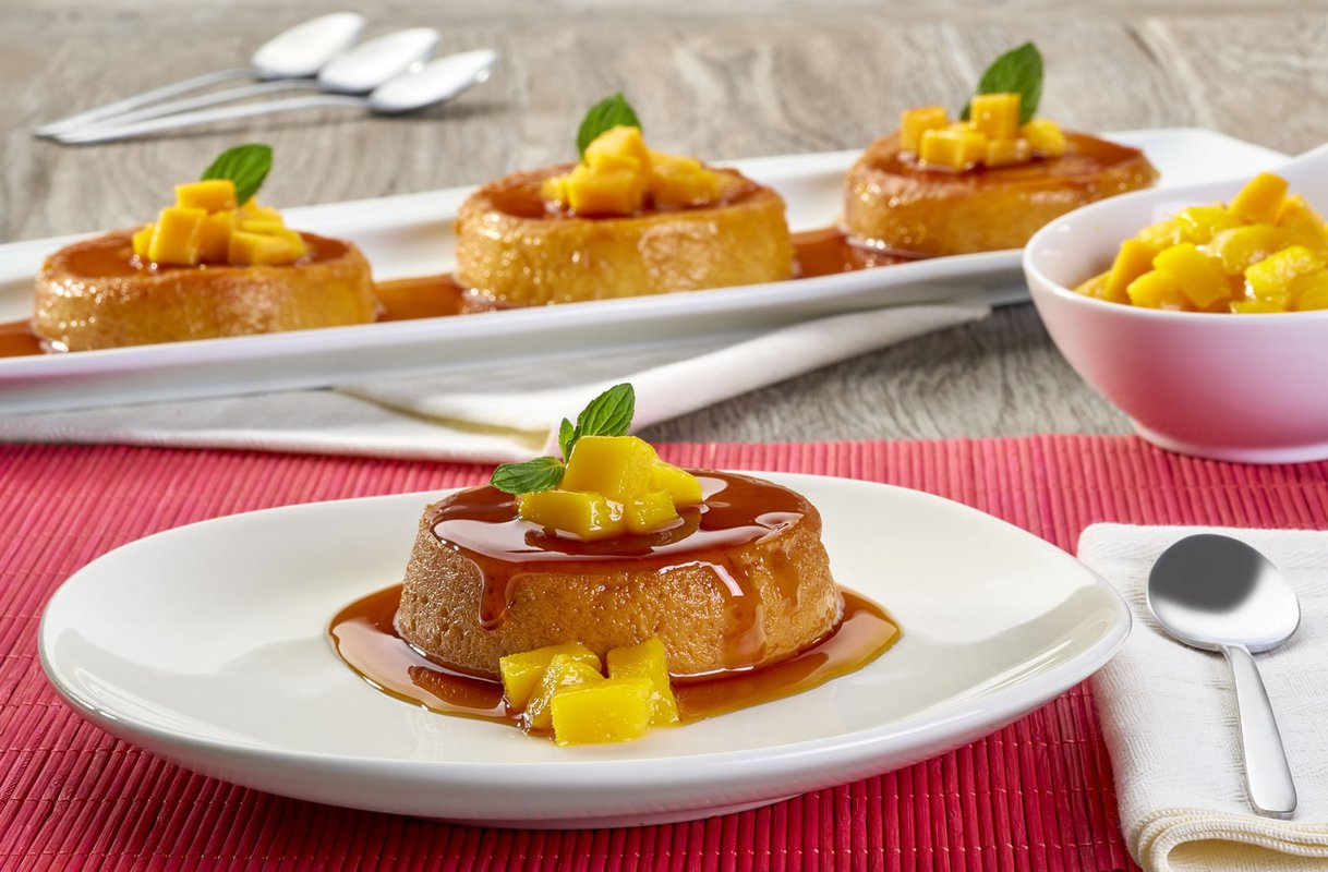 Flan de mango