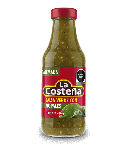 Salsa verde con nopales tatemada