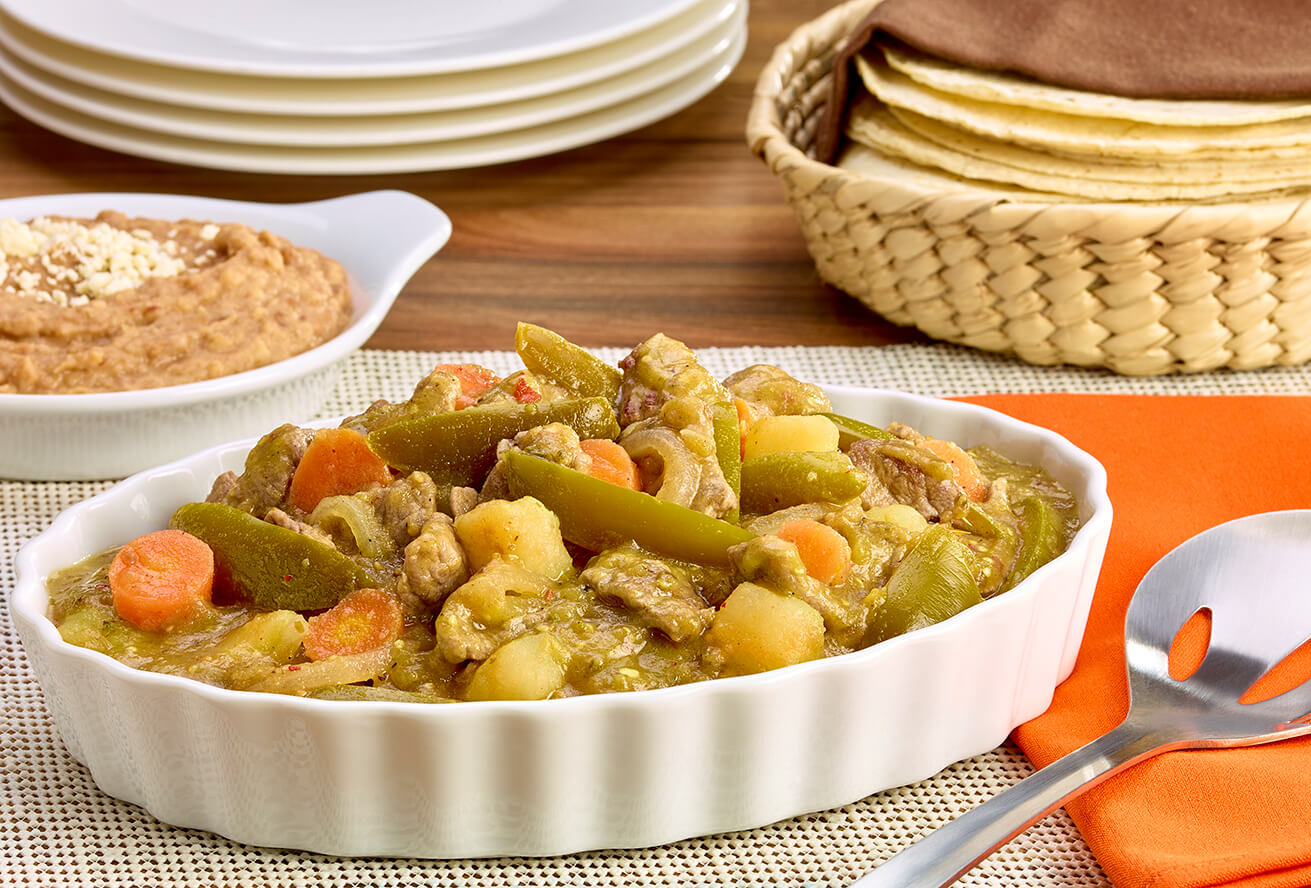 Bisteces con rajas y papas en salsa verde Recetas La Costeña®