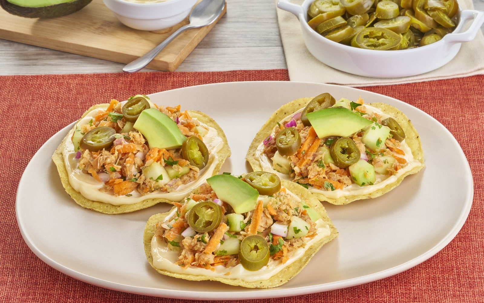 Tostadas de Camarón seco con Jalapeño