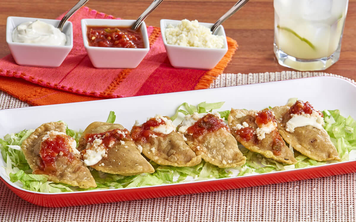 Quesadillas fritas de pimiento y elote Recetas La Costeña®